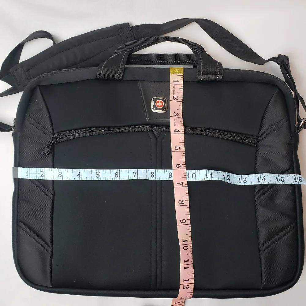 SwissGear Wegner Shepra Black Loptop Case